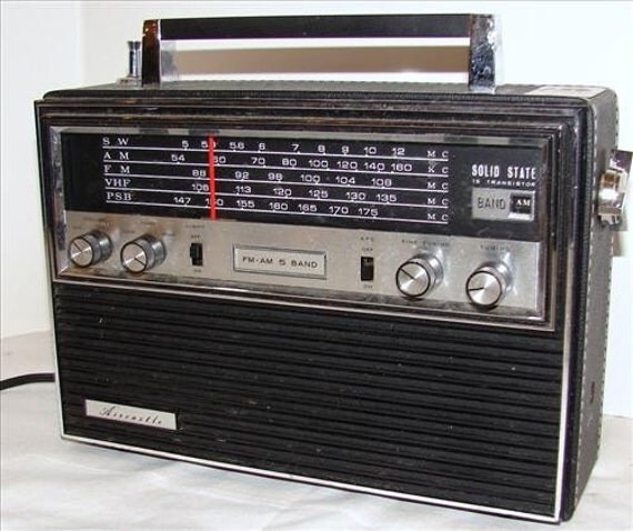 Vintage Aircastle Shortwave 5 Band World Radio