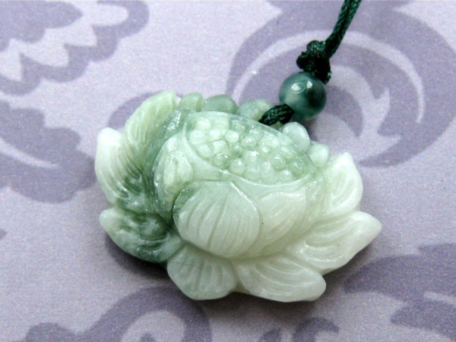 Lovely Green Carved Jade Lotus Flower Pendant With Hole For