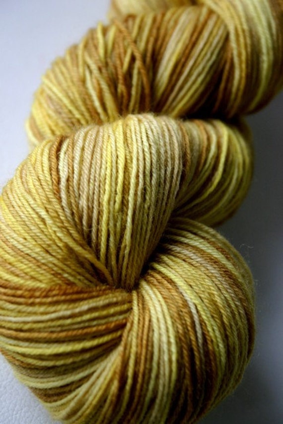 yellow fall : BFL fingering weight