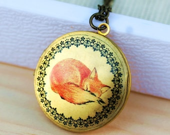 Locket Necklace,Sleepy Fox,Locket,Photo Locket,Red Fox Locket, photo,jewelry gift,Round, Brass,Locket,Necklace,pendant