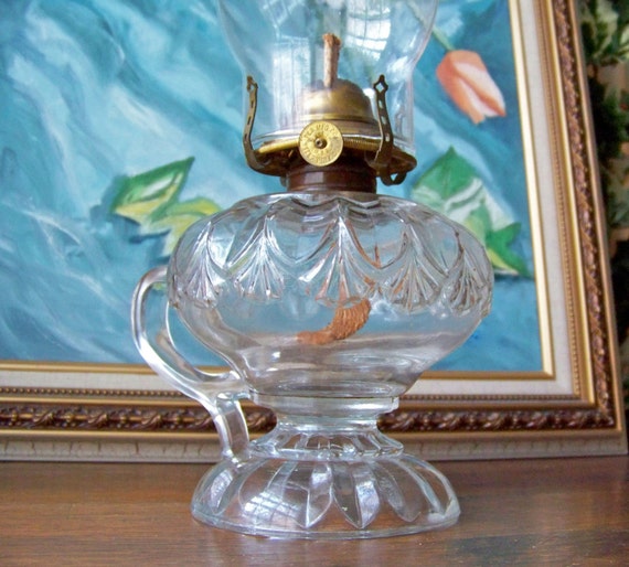 Vintage Finger Oil Lamp