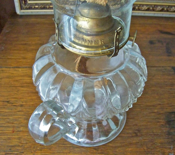 Vintage Finger Oil Lamp