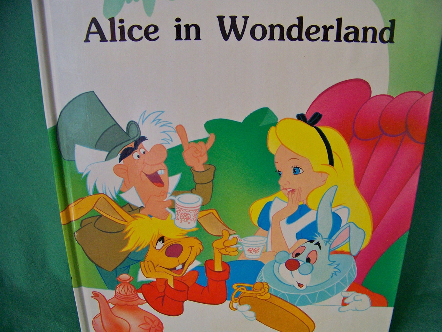 Vintage Alice in Wonderland Disney Classic Series