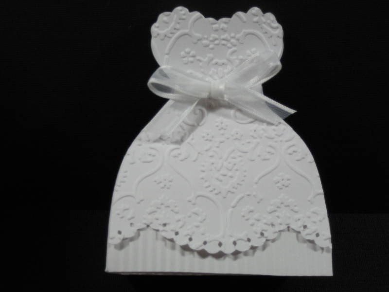 wedding dress favors