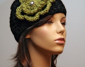 Black Hat/Green Flower
