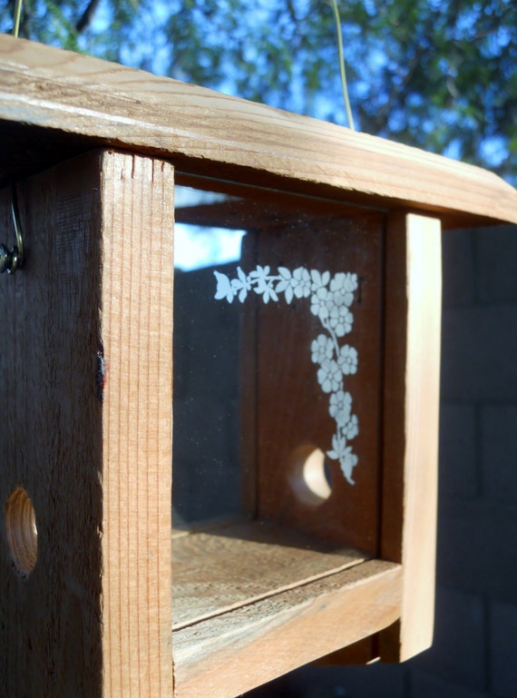 Items similar to Wood Bird Feeder on Etsy