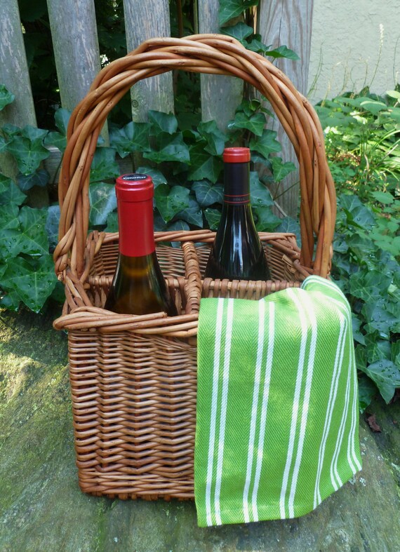 wicker wine carrier basket