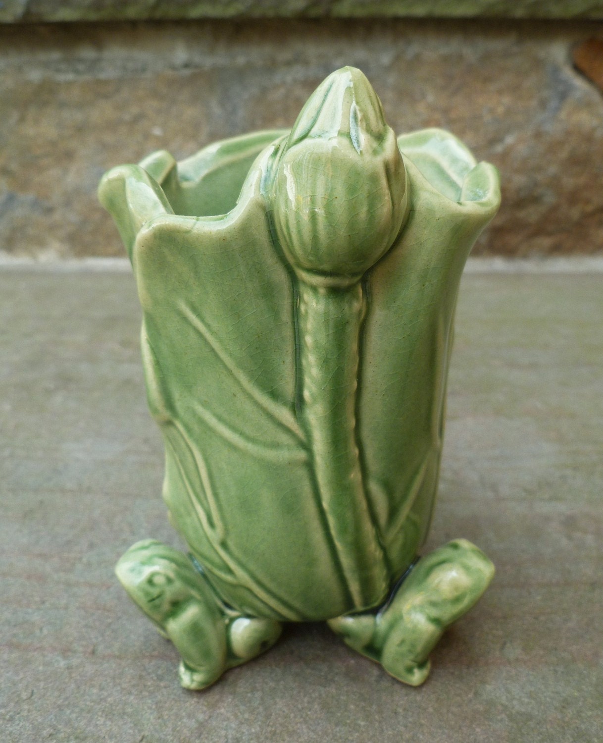 Frogs & Lily Pad Majolica Vase. Vintage.