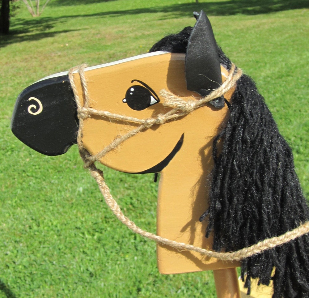 hobby-horse-stick-horse-buckskin-with-hand-tied-rope-halter