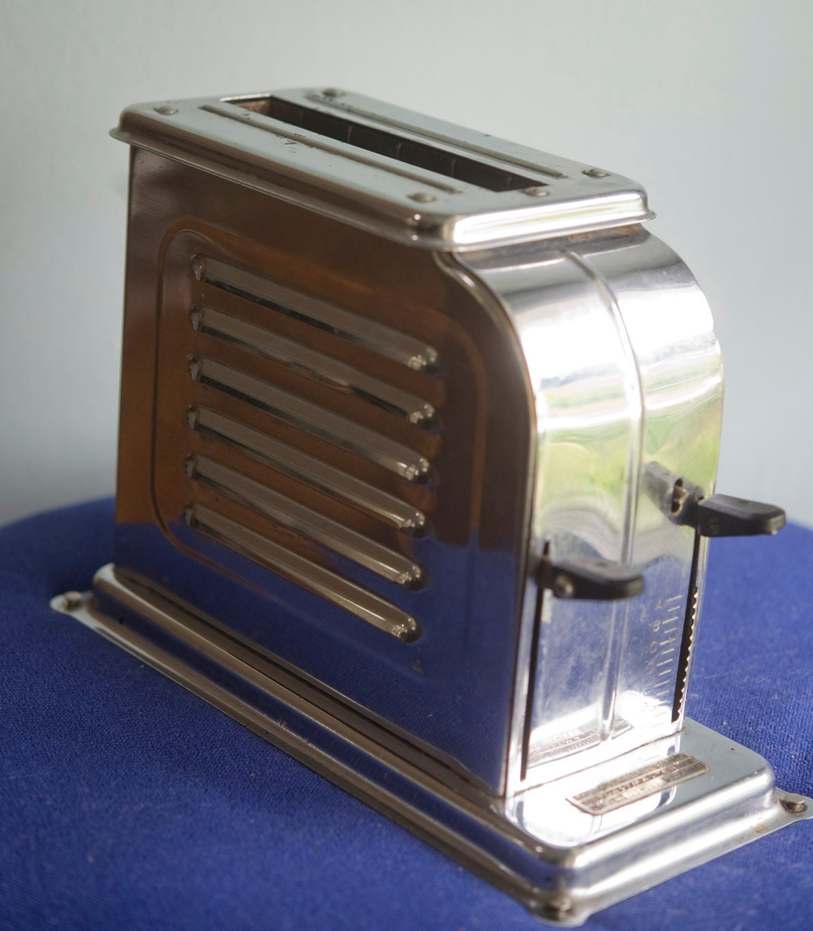 Vintage Toaster