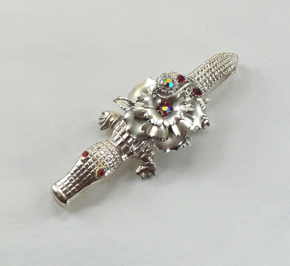 opener vintage alligator bottle rhinestone Alligator opener Bottle opener HopscotchCouture by can opener vintage alligator bottle rhinestone Alligator opener Bottle opener HopscotchCouture by can