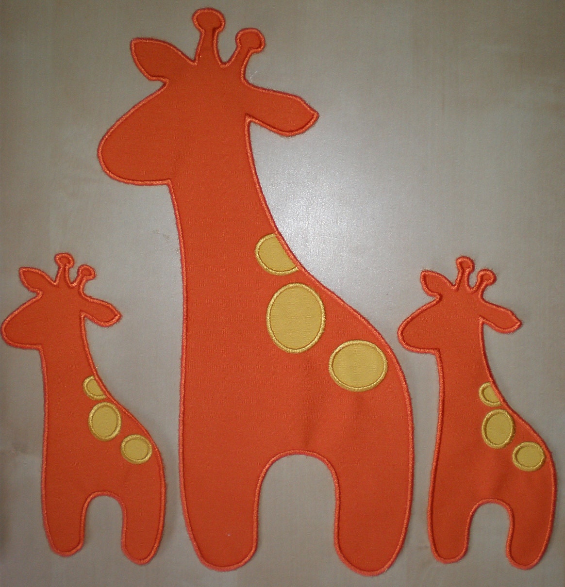 Giraffe machine embroidery applique and fill stitch designs Giraffe machine embroidery applique and fill stitch designs