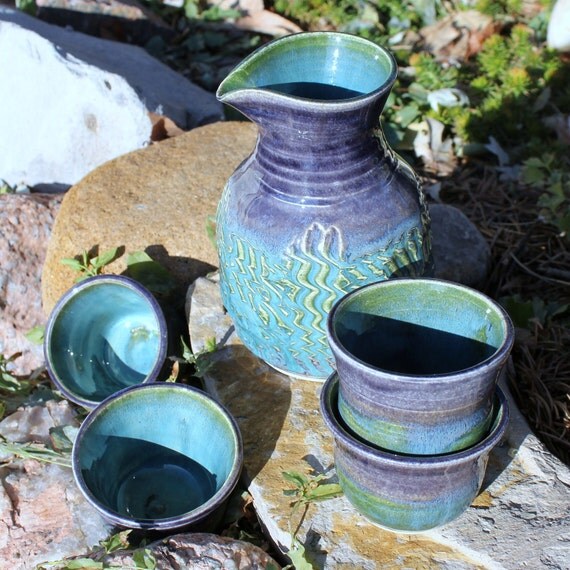 Sake Server with Four Cups