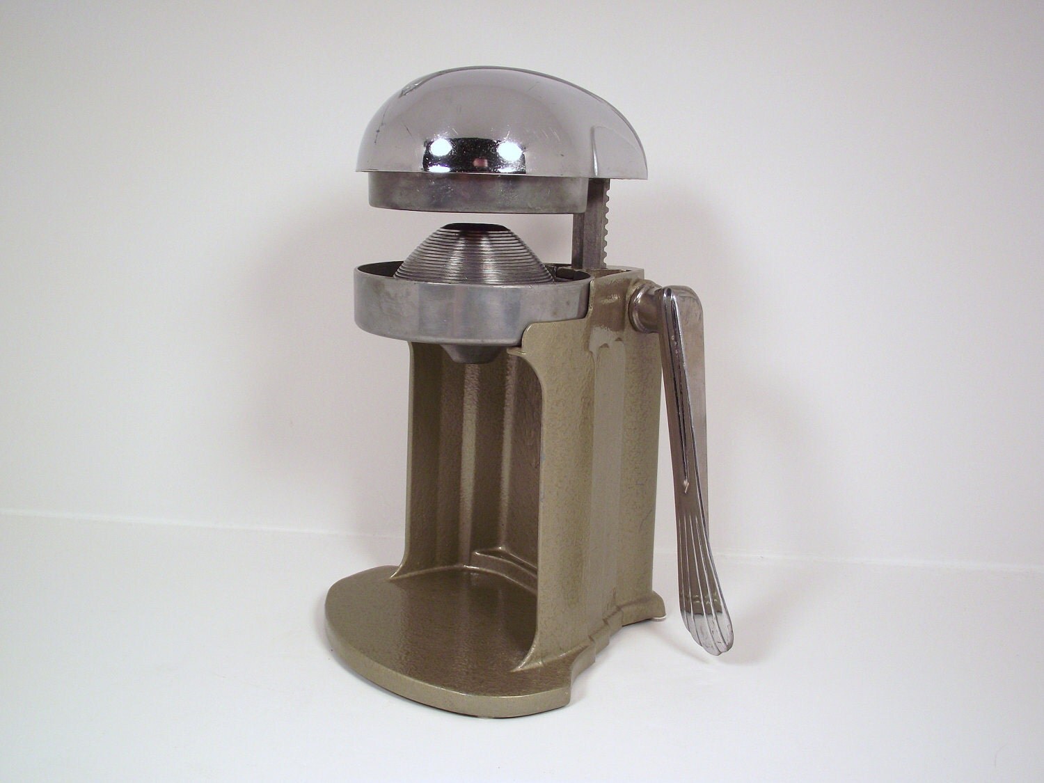 Items similar to Vintage Kitchen Rival Juice O Mat Juicer Art Deco