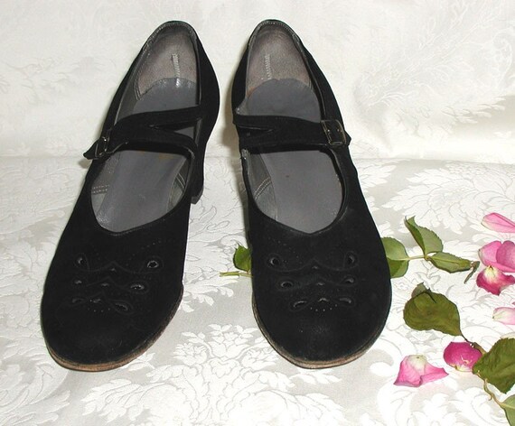 RESERVEDGingerRogers2 1940s Black Suede Ladies by PruAtelier