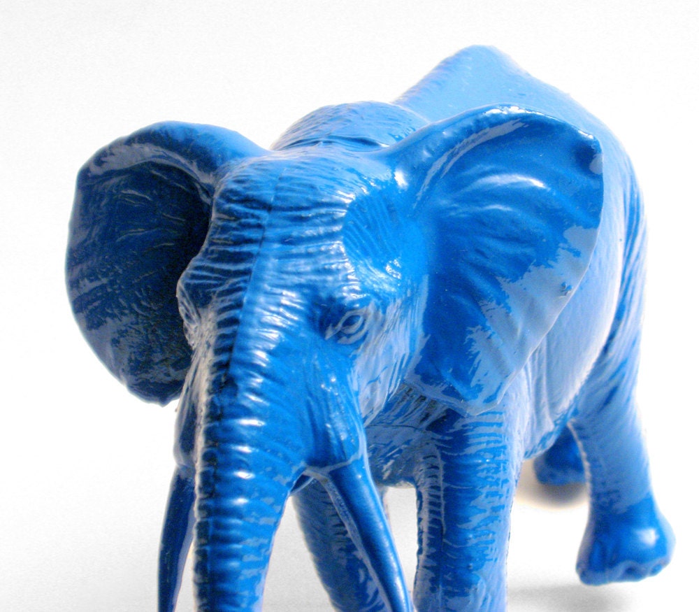 blue elephant toy