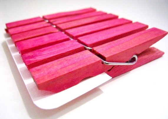 Clothespins painted in Magenta - Set of 6 - Medium Il_570xn