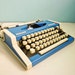 Manual portable typewriter Blue Olympia Traveller de Luxe 70s