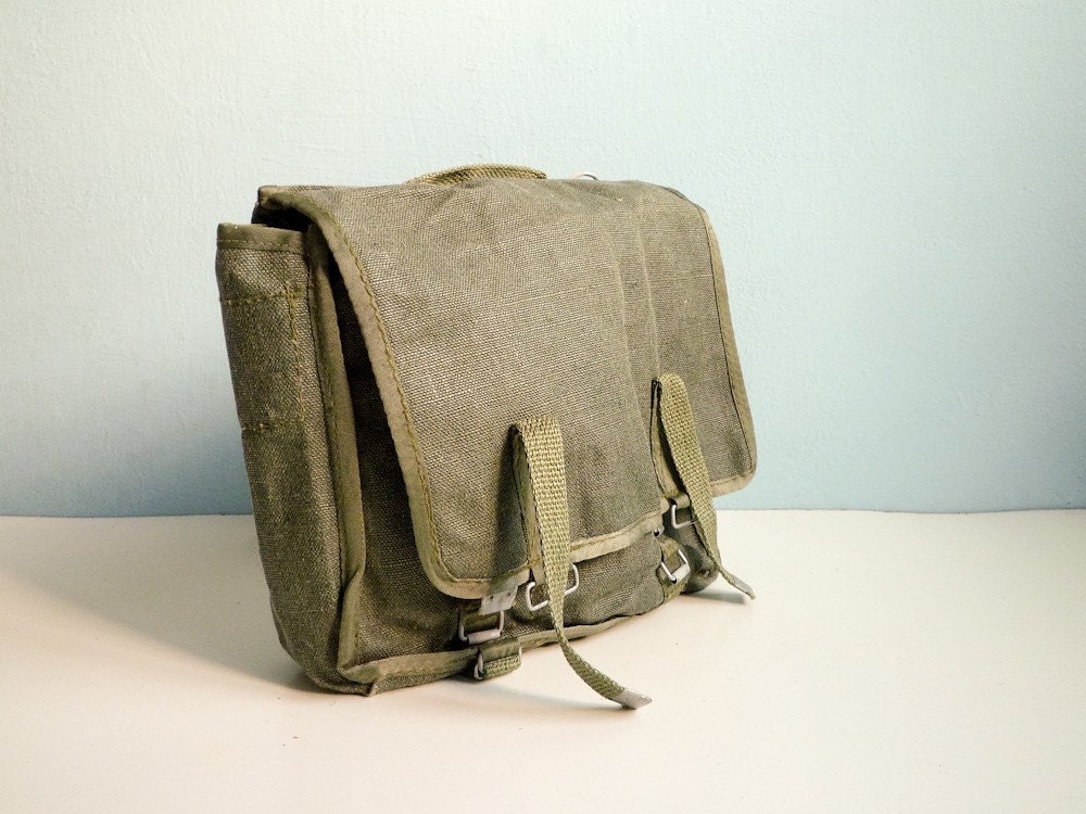 Vintage Military Bag 12