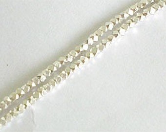 180 of Karen Hill Tribe Silver Facet Beads 1.5 mm. :kg0990