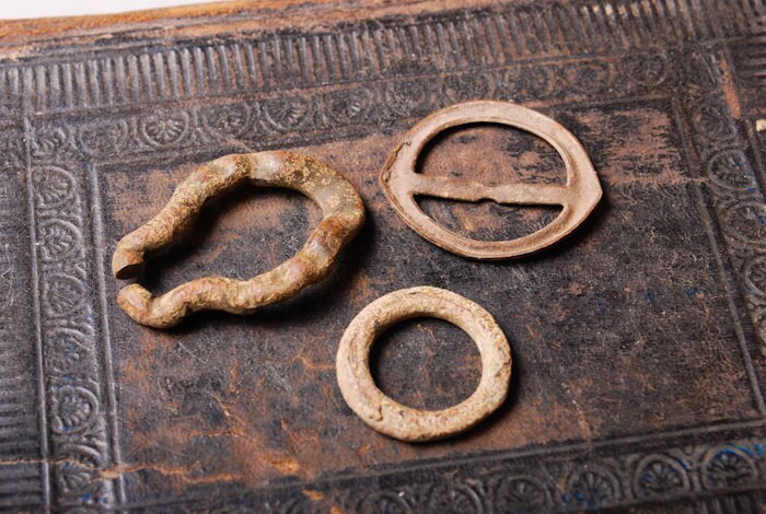 SALE...25% off... Set of 3 Vintage brass rings, belt buckles, primitive finding