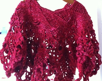 Berry Burst Pineapple Swirl Capelet Poncho
