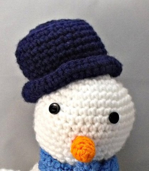 Crochet Amigurumi Frosty Snowman