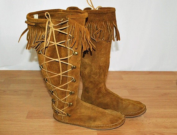 Vintage Minnetonka Lace Up KNEE HIGH Fringe MOCCASIN Boots