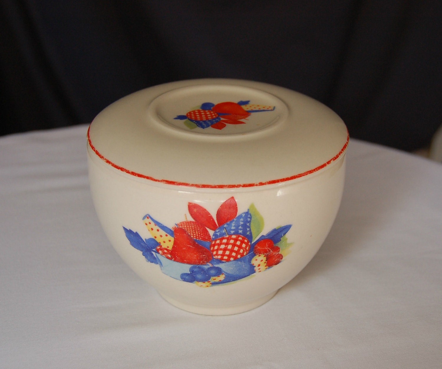 Pottery Bowl with Lid / Vintage Calico Fruit Universal Pottery Bowl / Condiment / Food Container