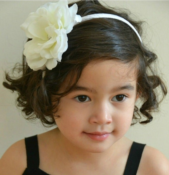 Items similar to Flower  Girl  Wedding Headband Flower  