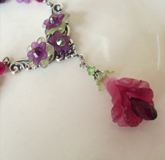 Flower drop necklace burgundy purple green silver. Layered