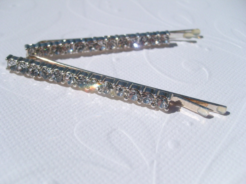 Faux Diamond Bobby Pins