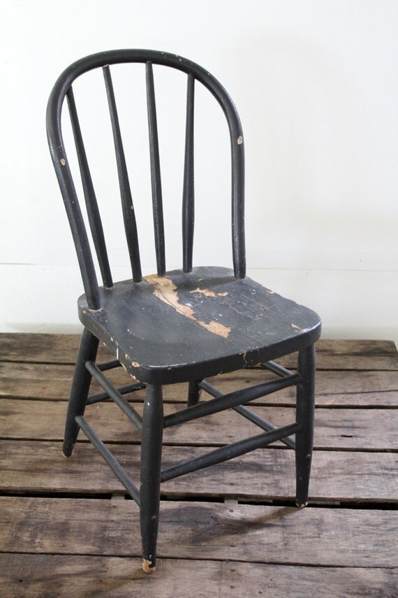 Black Wood Chair // Antique Spindle Chair