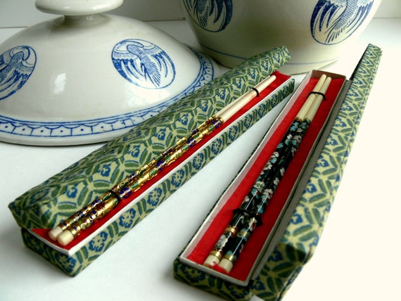 Pair elegant Utensils Serving Chopsticks utensils in serving / 2  Chinese Boxes / Elegant