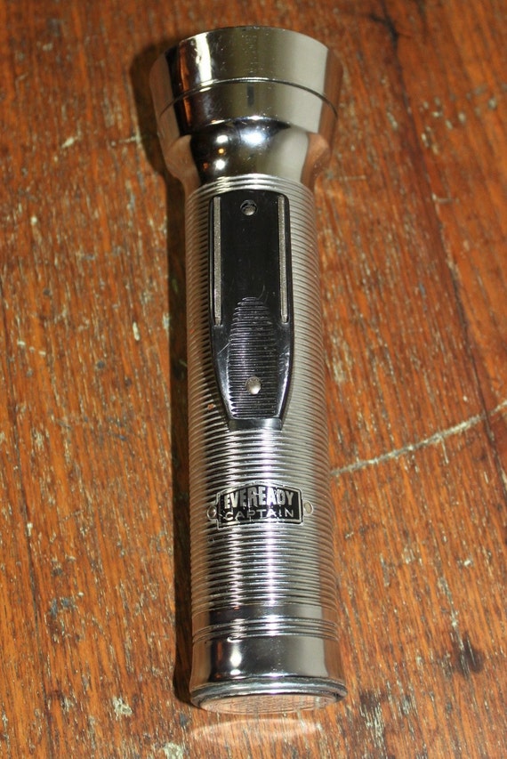 Vintage EVEREADY Captain chrome flashlight