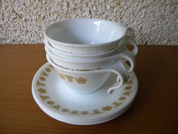 corelle brown flowers