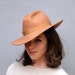 Vintage 1970s Hat - Carmen Sandiego Tawny Felt Fedora