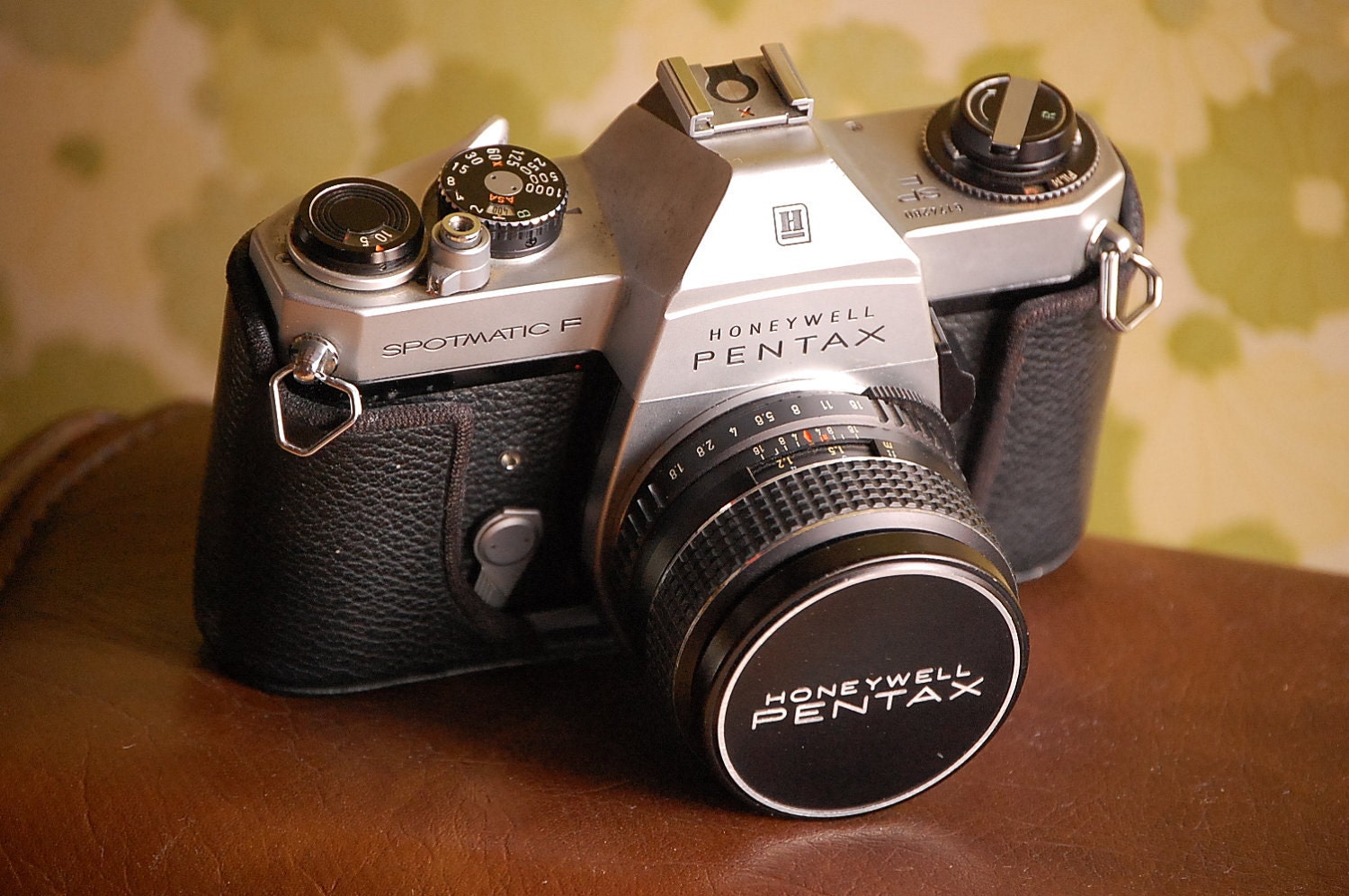 1960s Honeywell Pentax Spotmatic F 11.8/ 55mm Camera With