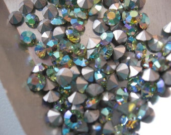 Vintage Swarovski Peridot AB ss19 4.40-4.60mm Rhinestones ART 1100 QTY - 12