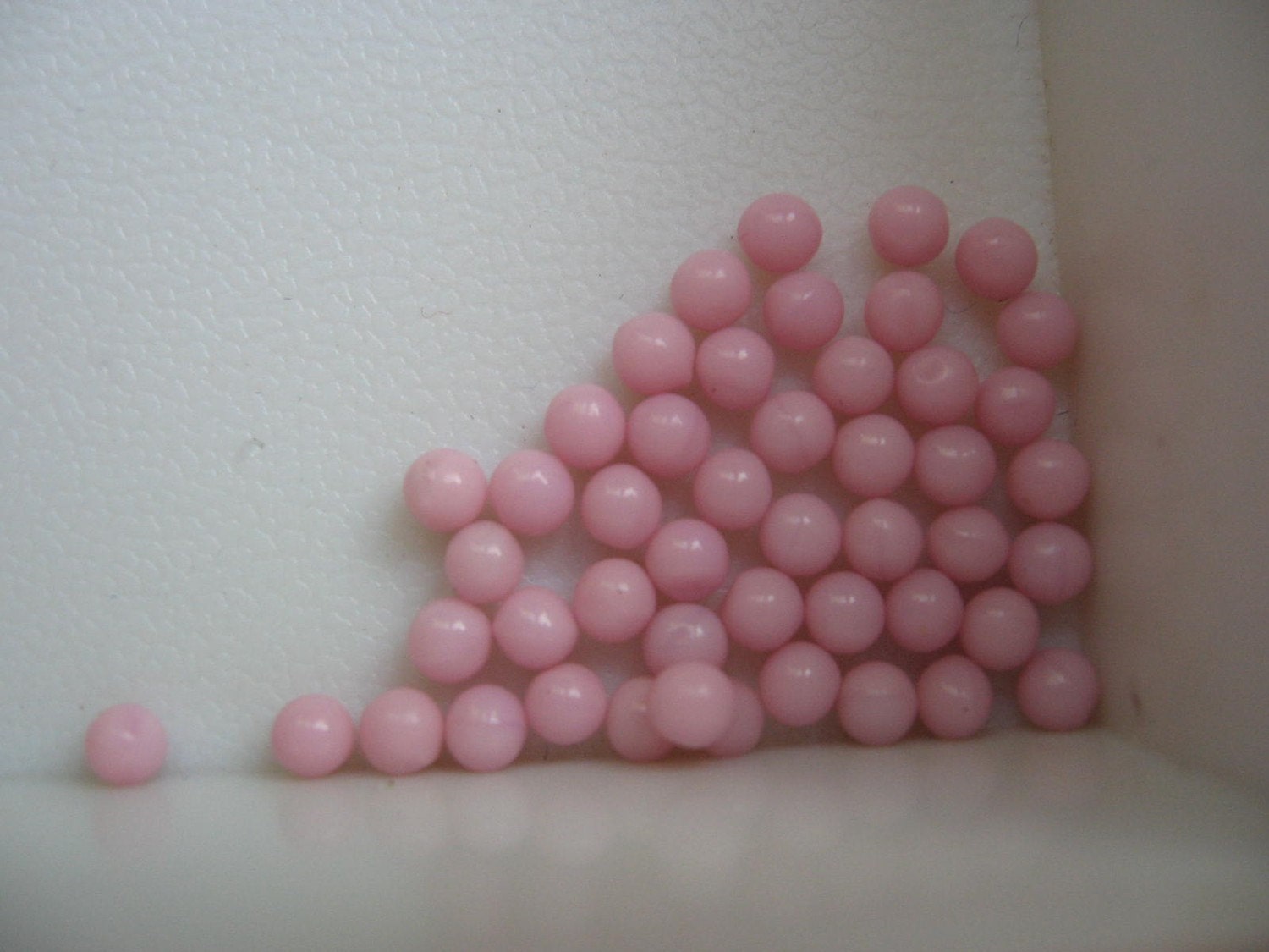 vintage pink glass balls 3mm qty 12 vintage pink glass balls 3mm qty 12