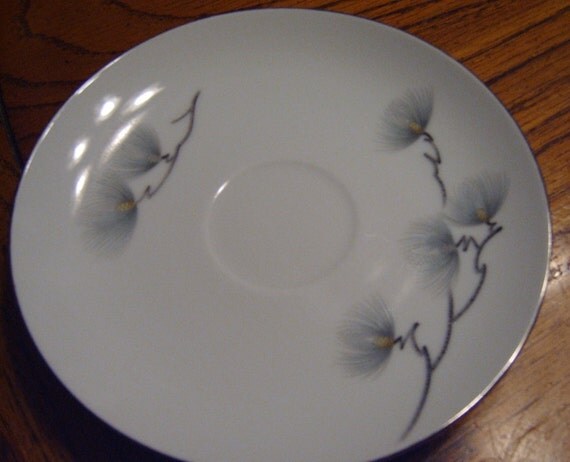 thumbnail interactive-video image 1 of Kingshion 7-Inch Plate Storage Bag - Pearl Cotton Lined China Saucer Protector With Scratch-Proof Cloth 1 of 10
