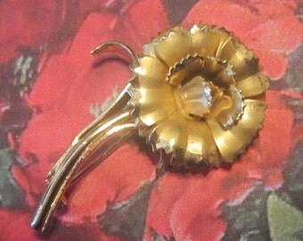 Vintage Flower Brooch