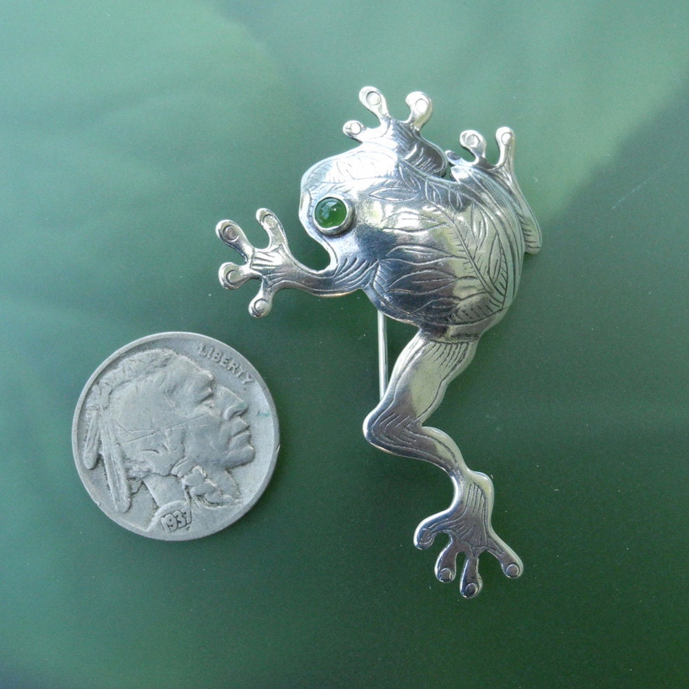 Frog Brooch sterling silver handmade