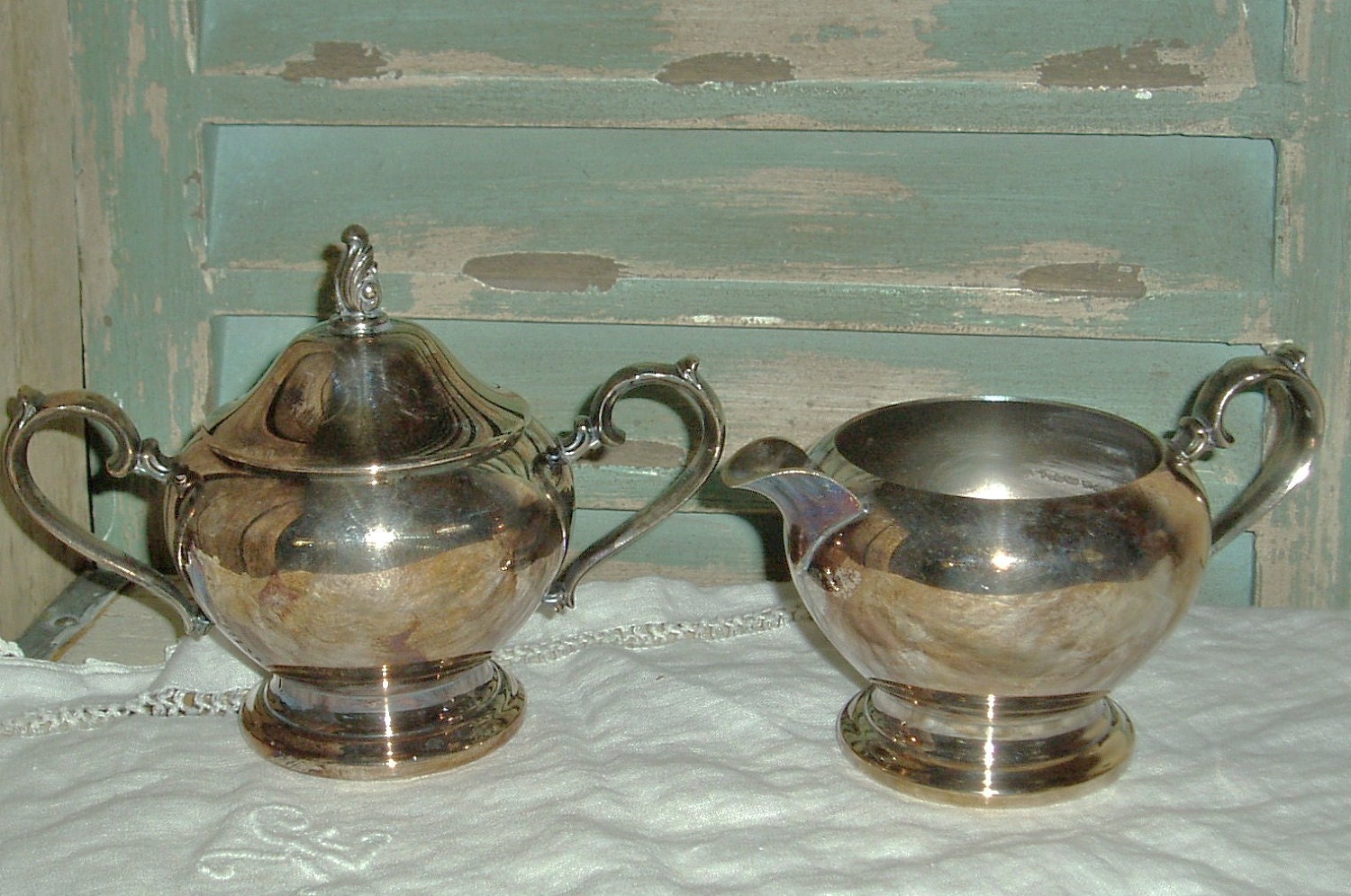 Wm Rogers Vintage silver plate cream and sugar set by