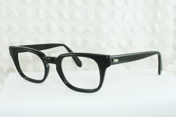 1960's Mens Eyeglasses Horn Rim Thick Nerd Frame by DIAeyewear