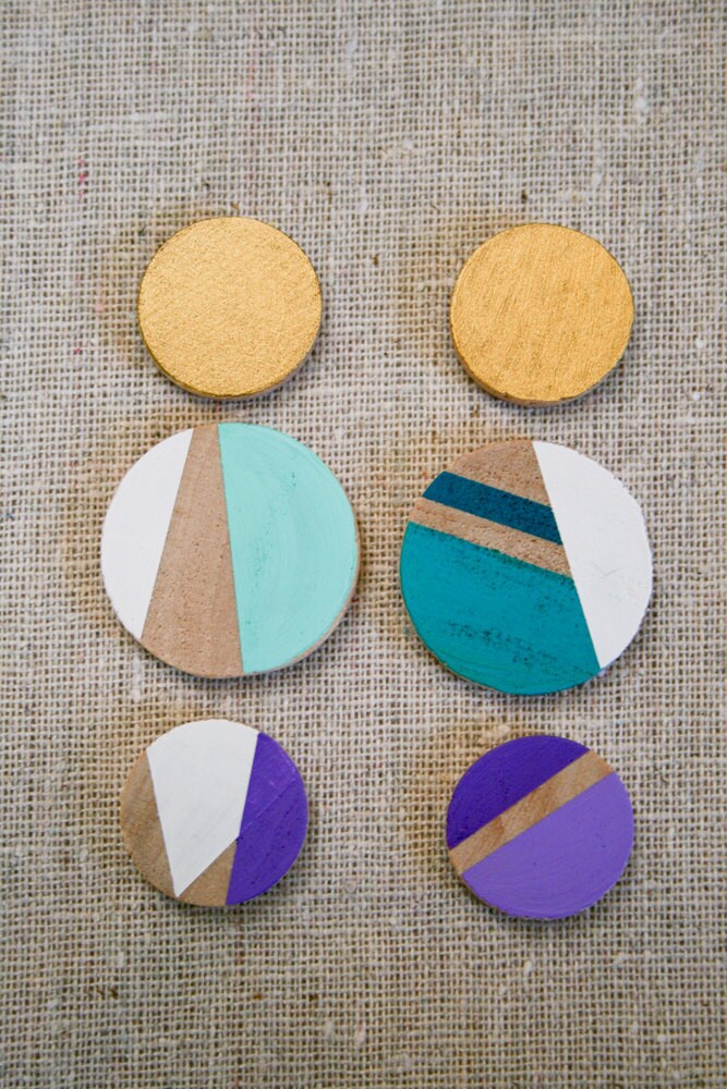 set assorted with gold