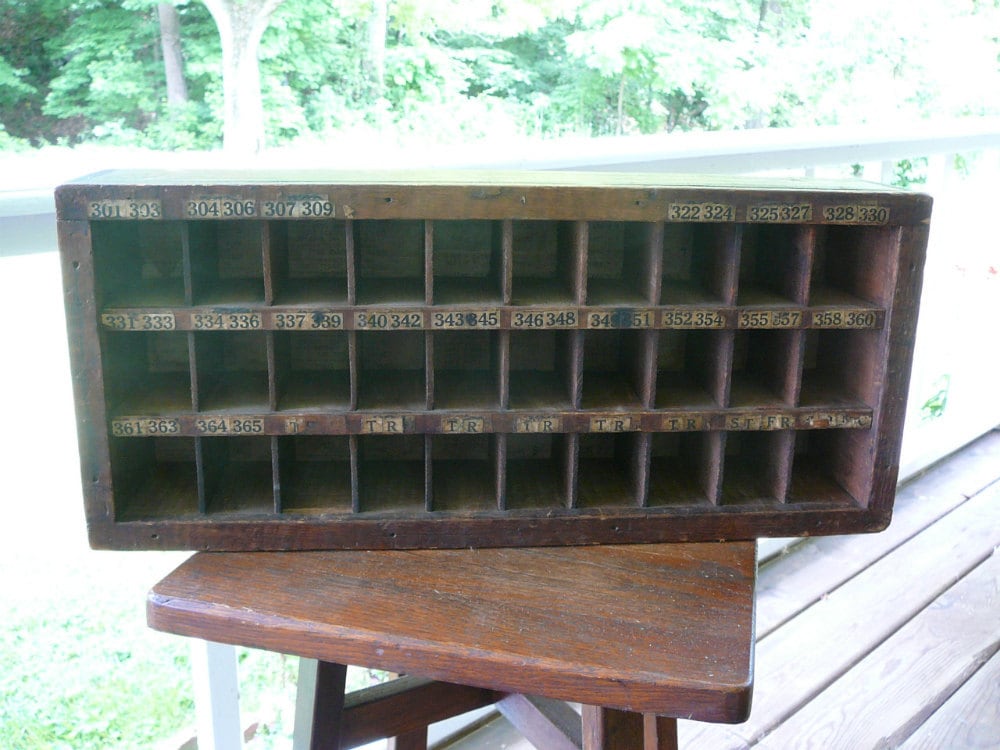 Vintage Hotel Key Storage CubbiesCollectible Wooden Box