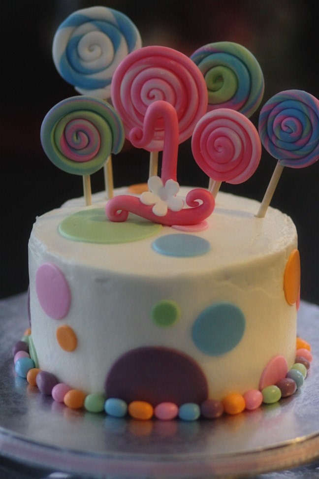 Fondant Candy Themed Decorations With Lollipops Polka Dots