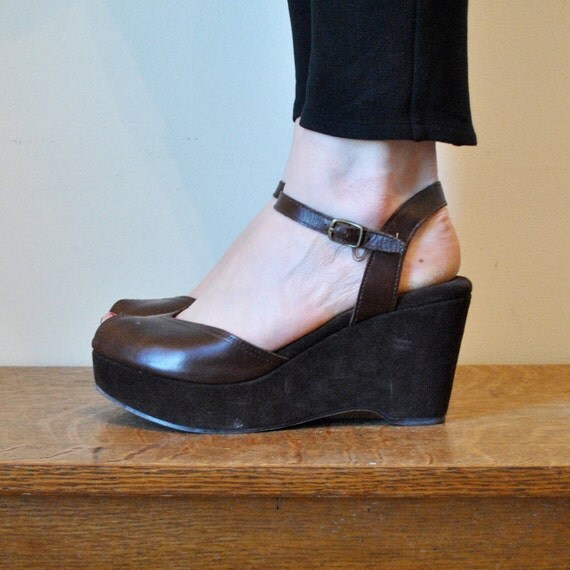 vintage chocolate brown peep toe platform shoes by