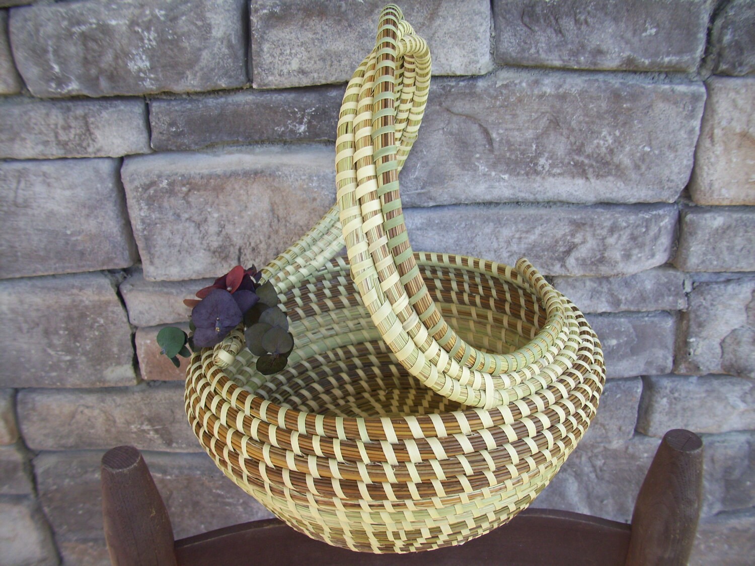 Charleston Sweetgrass Gullah Shandle Basket